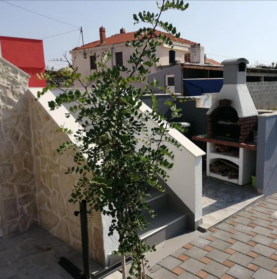 Skalinada Vila Vir